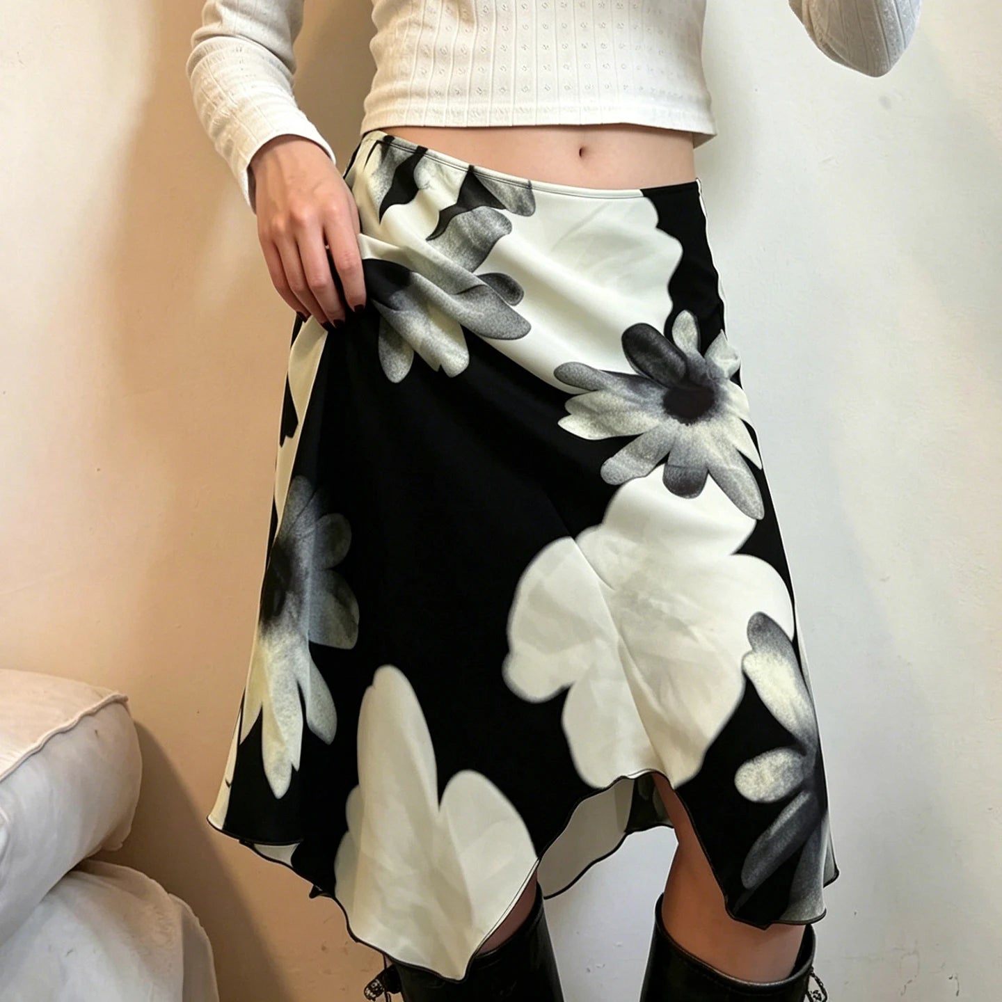 Low Rise Asymmetrical Floral Mesh Midi Skirt with Soft Pleats