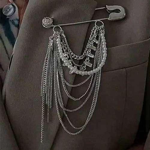 Punk Chain Garter Leg Accessory with Safety Pin Alternative Fashion Detail