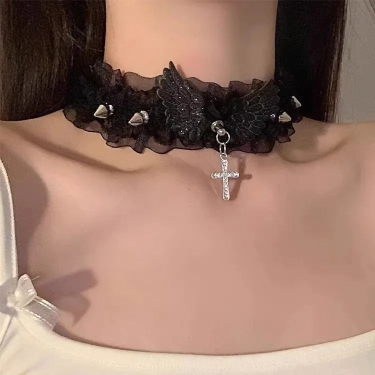 Vintage Lace Wing Bow Choker Necklace with Gothic Heart Pendant Accent
