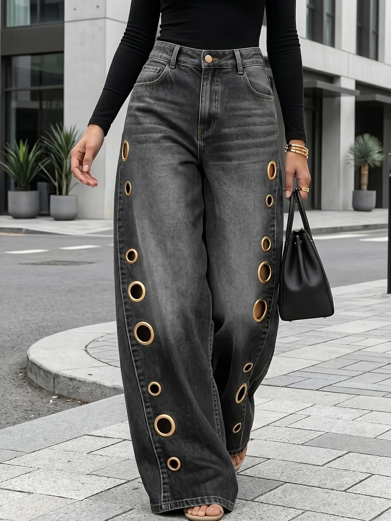 High Waist Wide Leg Denim Jeans with Metal Eyelet Detail Relaxed Streetwear Fit
