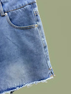 Women's Classic Denim Shorts with Slim Fit and Timeless Casual Everyday Design