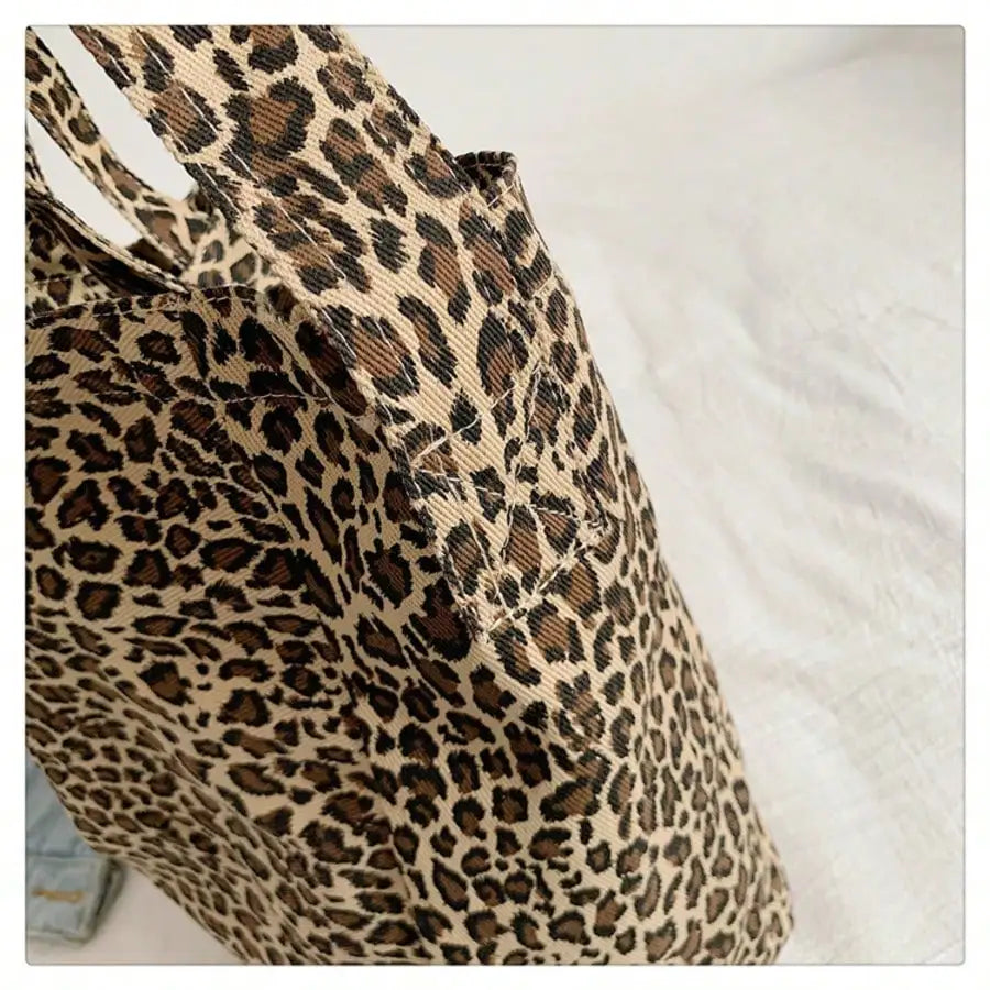 Leopard Print Canvas Tote Shoulder Bag with Minimal Commuter Styling