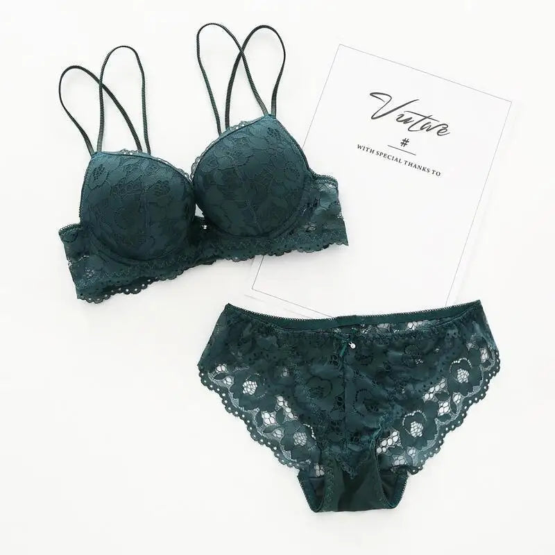 Romantic Light Pink Floral Lace Underwire Bra and Textured Panty Set