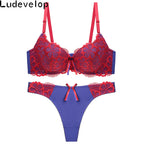 Sophisticated Two-Tone Floral Lace Push-Up Bra and Thong Ensemble