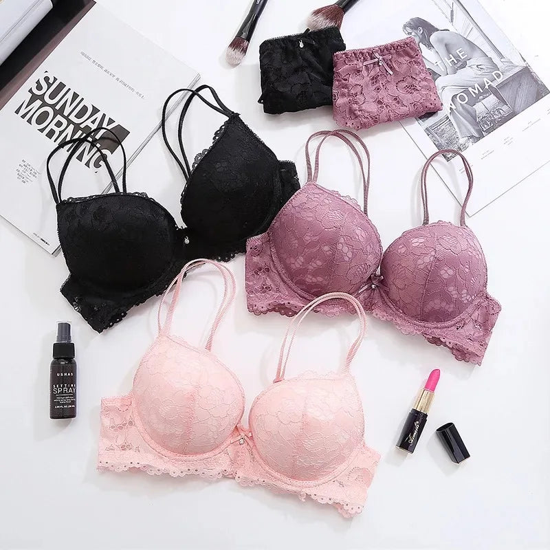 Romantic Light Pink Floral Lace Underwire Bra and Textured Panty Set