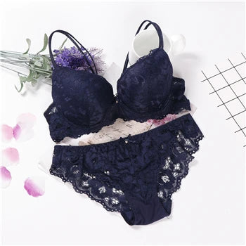Romantic Light Pink Floral Lace Underwire Bra and Textured Panty Set