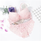 Romantic Light Pink Floral Lace Underwire Bra and Textured Panty Set
