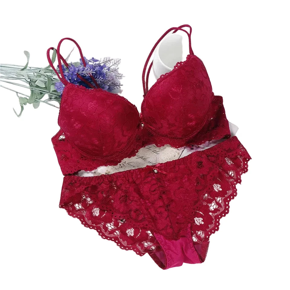 Romantic Light Pink Floral Lace Underwire Bra and Textured Panty Set