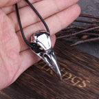 Mini Raven Skull Pendant Necklace for Gothic Alternative Style