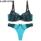 Sophisticated Two-Tone Floral Lace Push-Up Bra and Thong Ensemble