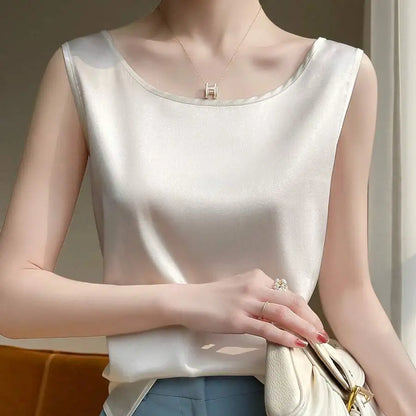 Relaxed Sleeveless Tank Top with Lightweight Knit Everyday Casual Layering Style