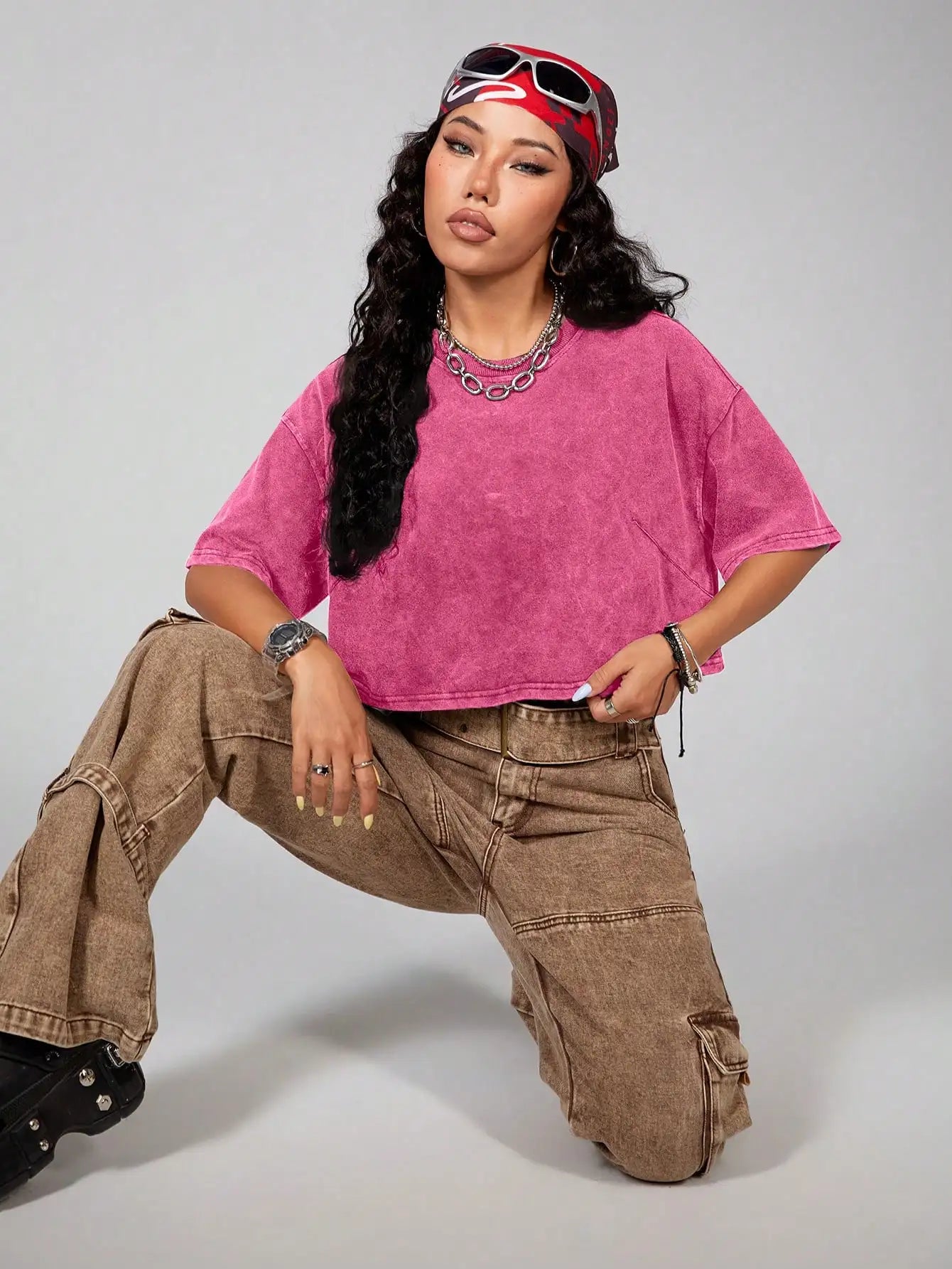 Washed Cotton Crop Tee with Relaxed Fit and Everyday Casual Style