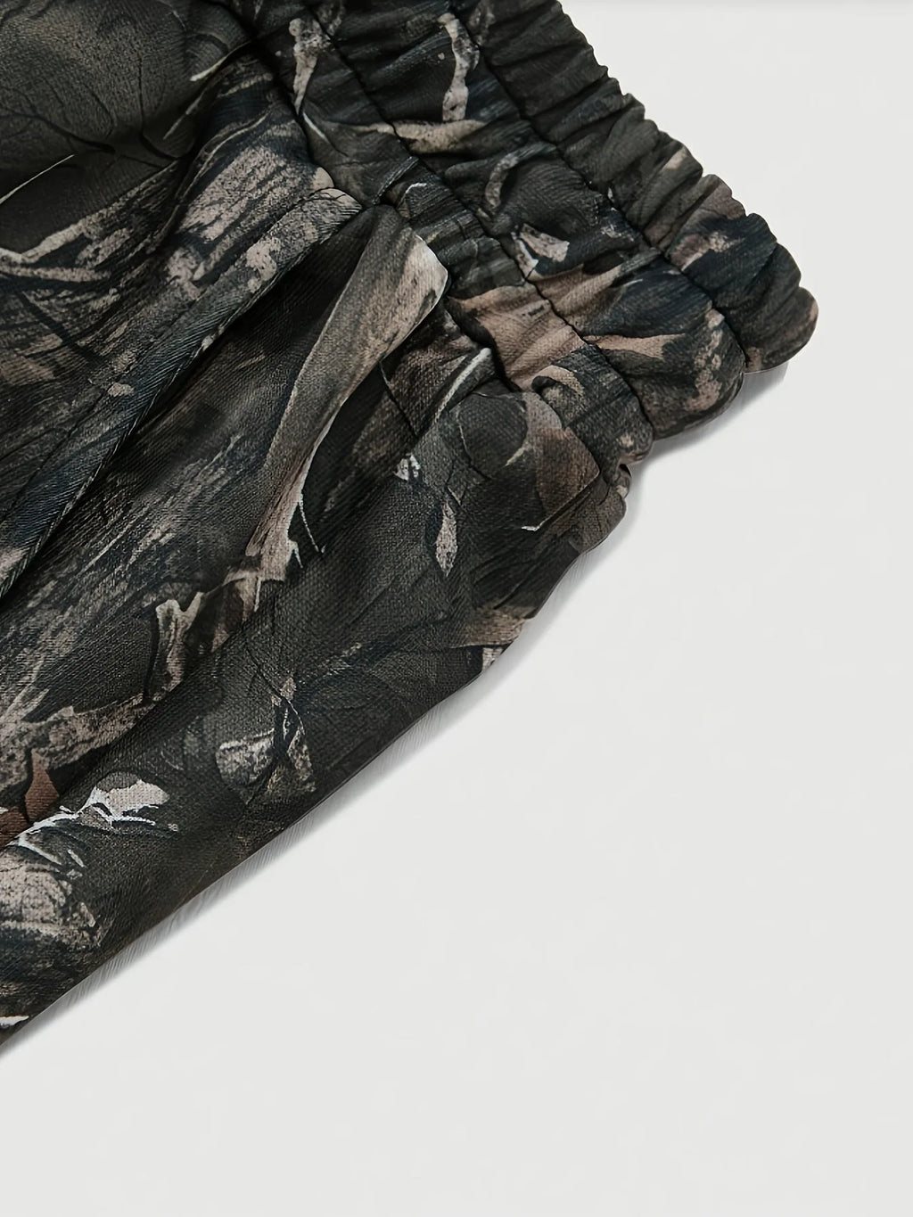 Men's Loose Fit Camouflage Print Sweatpants with Relaxed Streetwear Everyday Casual Style