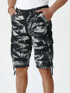 Relaxed Fit Cargo Shorts with Utility Pockets and Outdoor Streetwear Styling