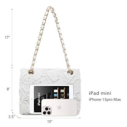 Quilted Chain Strap Shoulder Bag with Compact Crossbody Evening Silhouette