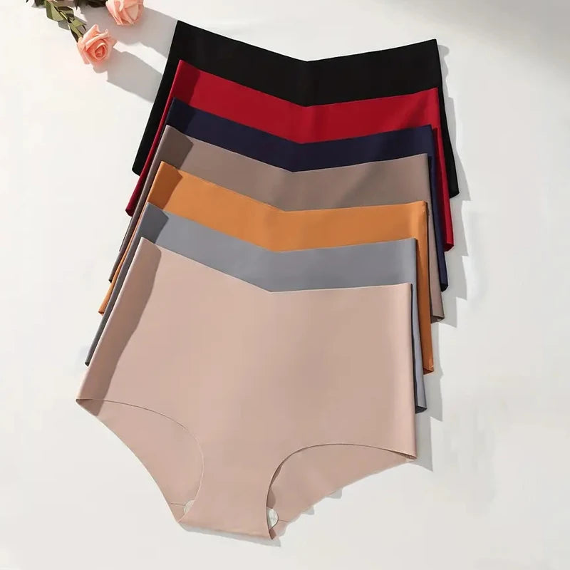 Seven-Piece High-Waisted Seamless Brief Set with Contrast V-Waistbands