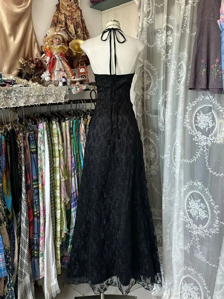 Elegant Lace Gothic Maxi Dress with Dark Romantic Fashion Style