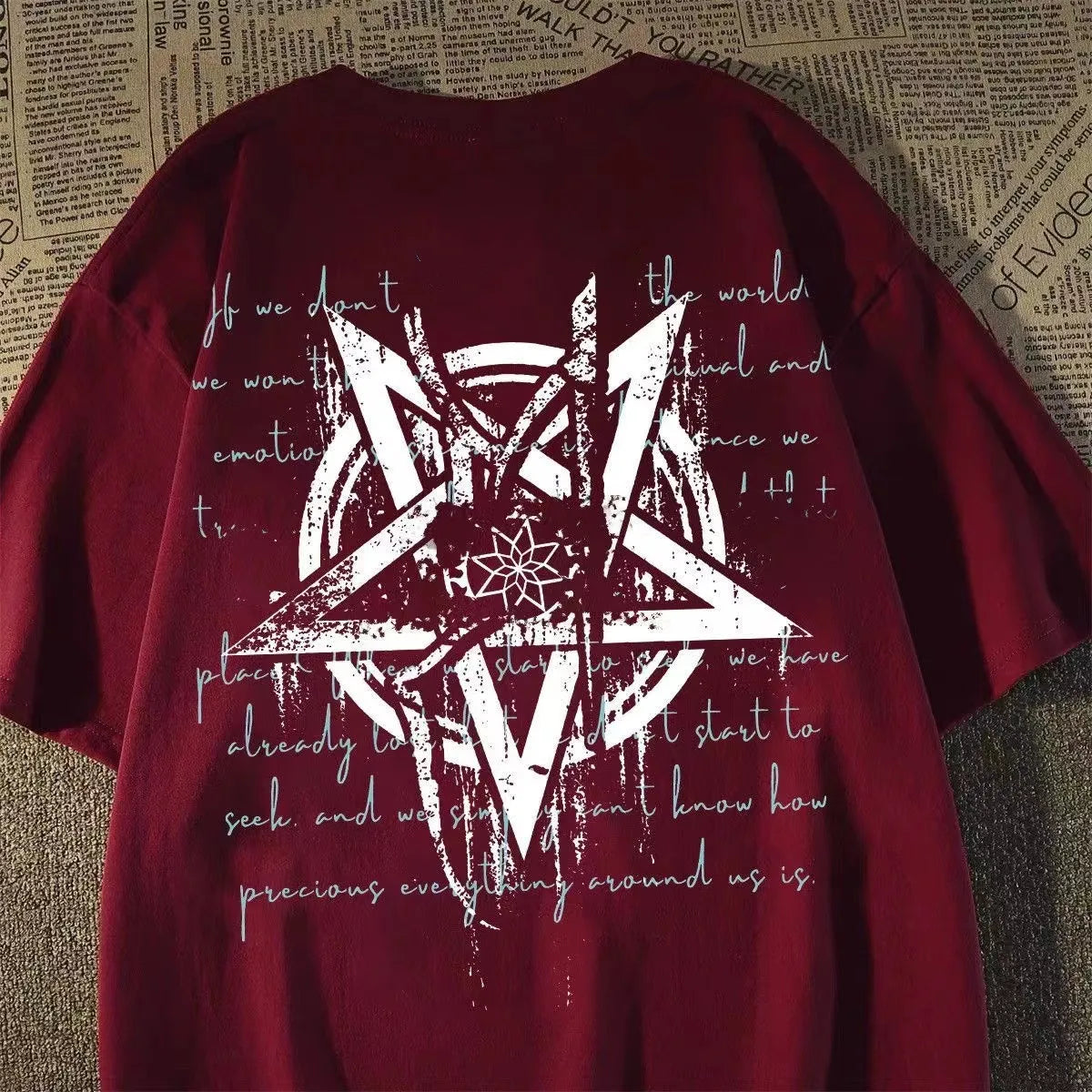 Oversized Geometric Star Graphic Cotton T-Shirt with Alternative Streetwear Design