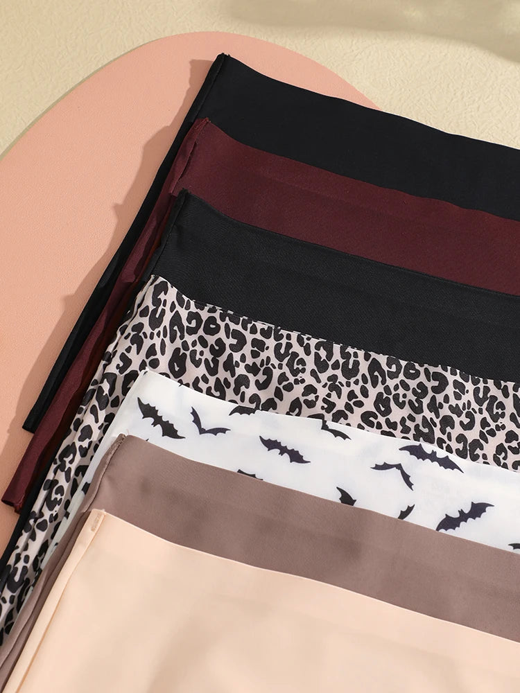 7-Piece Women’s Seamless Mid-Rise Boyshorts Set with Laser-Cut Edges, Stretch Construction and Assorted Colors