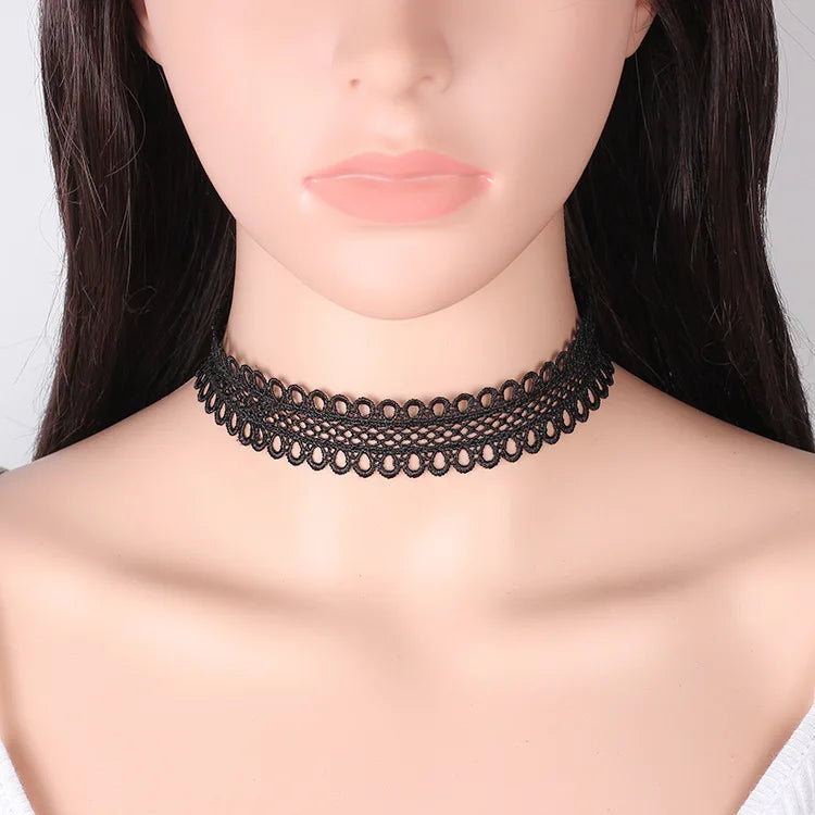 Vintage Floral Lace Gothic Choker Necklace for Dark Feminine Styling