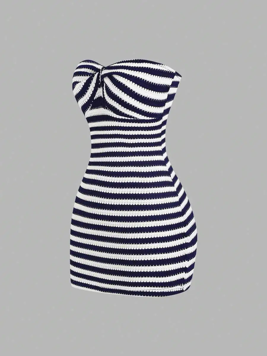 Striking Red and White Striped Strapless Bodycon Tube Dress