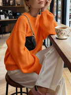 Women's Minimalist Crew Neck Knit Sweater with Relaxed Long Sleeve Silhouette