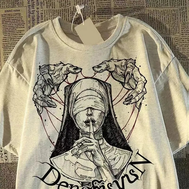 Oversized Vintage Figure Graphic Cotton T-Shirt with Gothic Streetwear Artwork