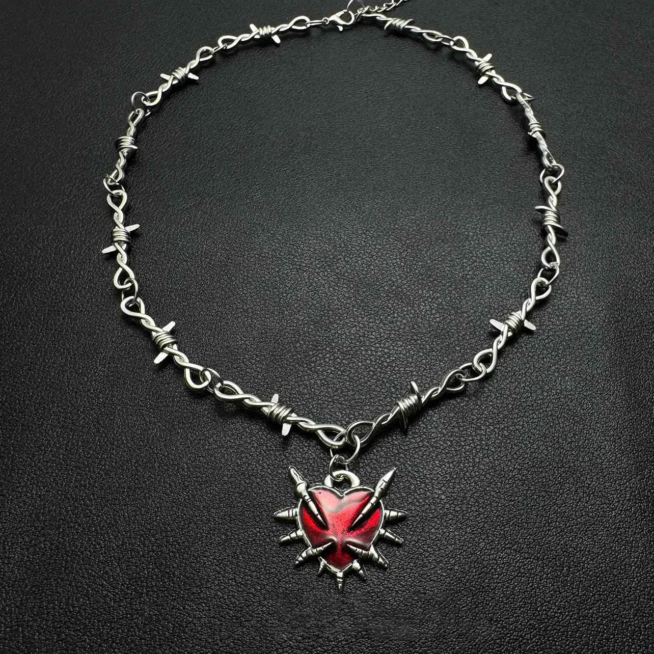 Thorn Heart Pendant Necklace for Y2K Gothic and Dark Feminine Fashion