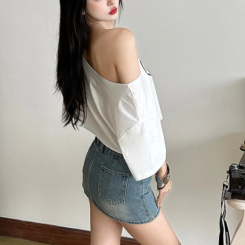 Women's Asymmetric Off Shoulder Graphic Crop T-Shirt for Contemporary Streetwear Casual Fashion Style
