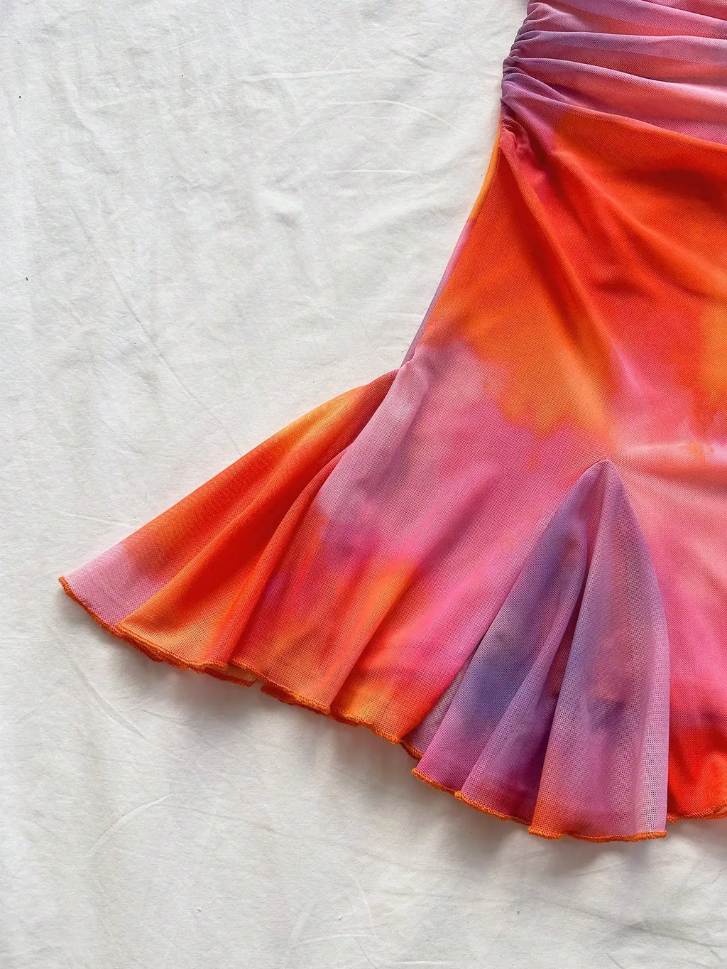 Tie Dye Ruched Mini Dress with Sweetheart Neckline and Flared Hem