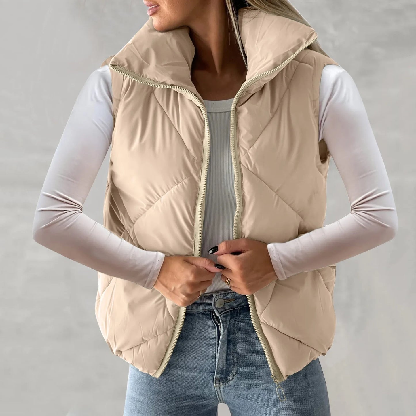 Women's Quilted Sleeveless Puffer Vest Relaxed Lightweight Streetwear Layering Waistcoat