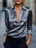 Elegant V-Neck Pullover Blouse with Classic Collar and Smooth Finish