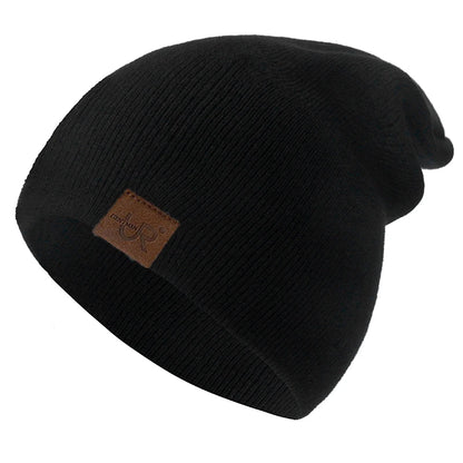 Minimalist Slouchy Acrylic Knit Beanie with Decorative Patch for Casual Streetwear Winter Fashion