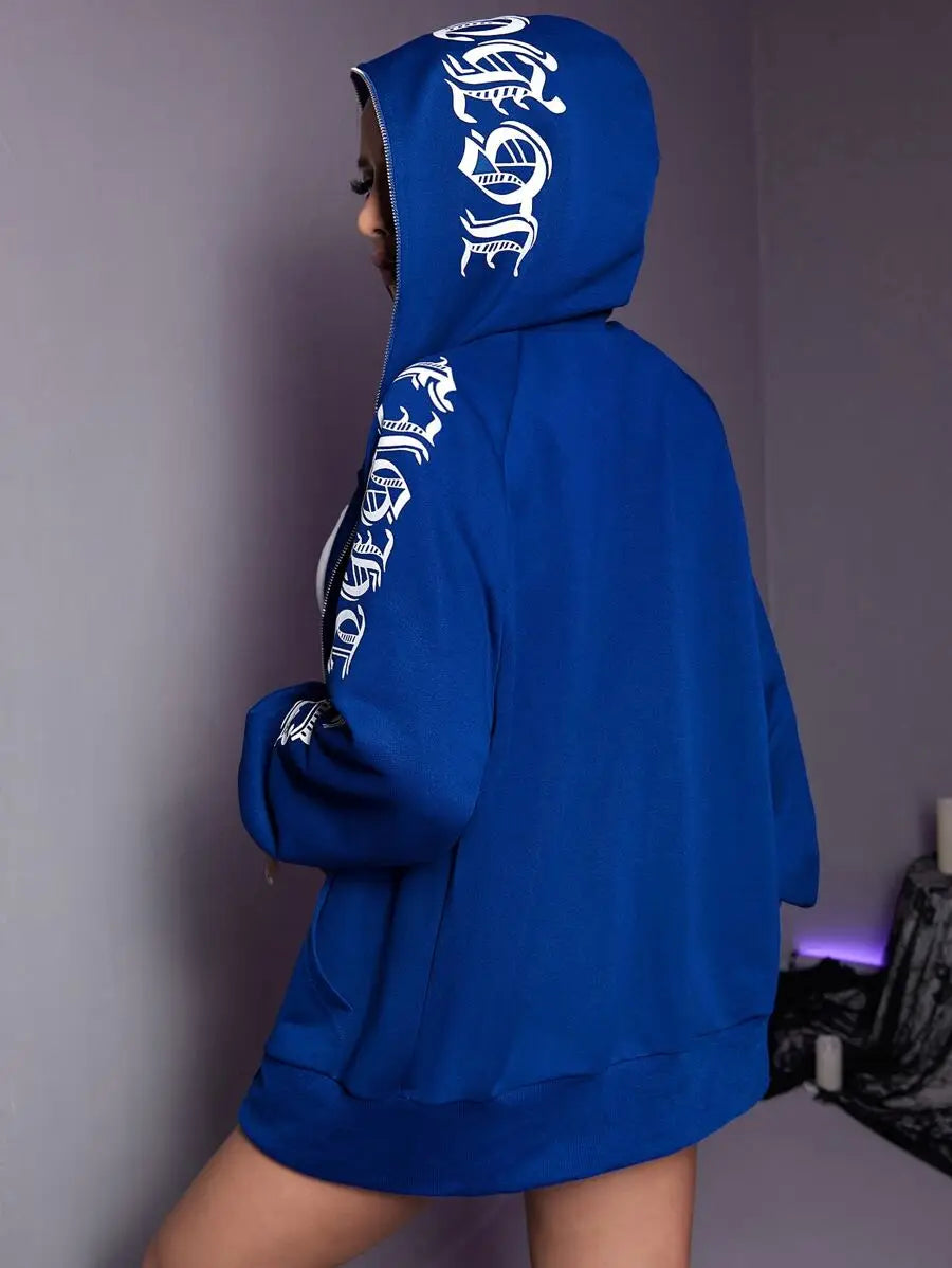 Women's Oversized Graphic Zip-Up Hoodie with Relaxed Streetwear Silhouette Design