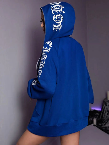 Women's Oversized Graphic Zip-Up Hoodie with Relaxed Streetwear Silhouette Design