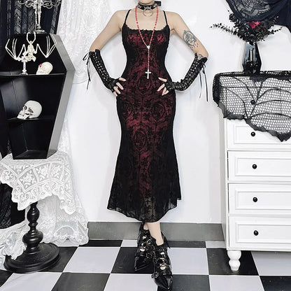 Elegant Lace Gothic Maxi Dress with Dark Romantic Alternative Styling