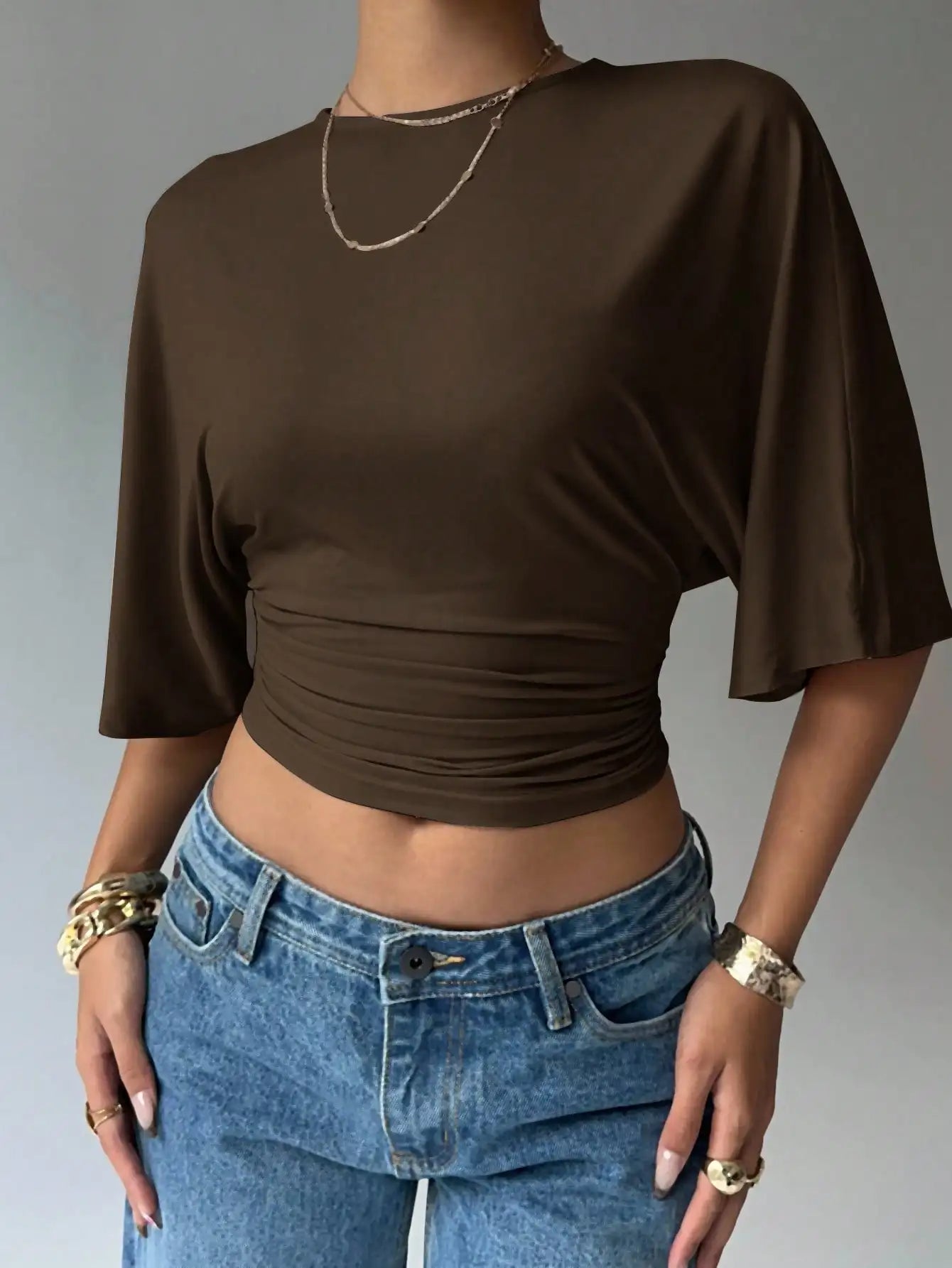 Batwing Sleeve Crop Tee with Relaxed Fit and Minimalist Casual Style
