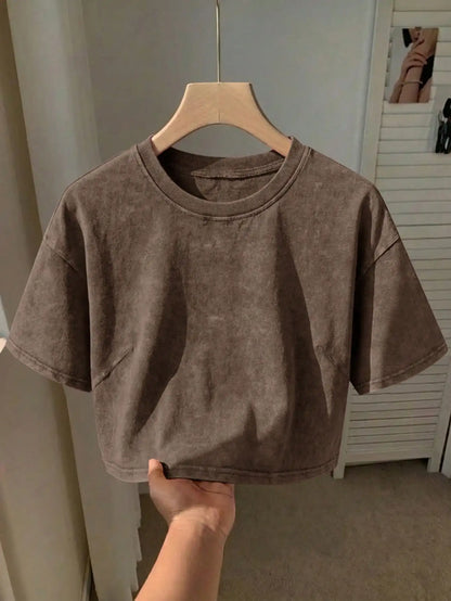 Washed Cotton Crop Tee with Relaxed Fit and Everyday Casual Style
