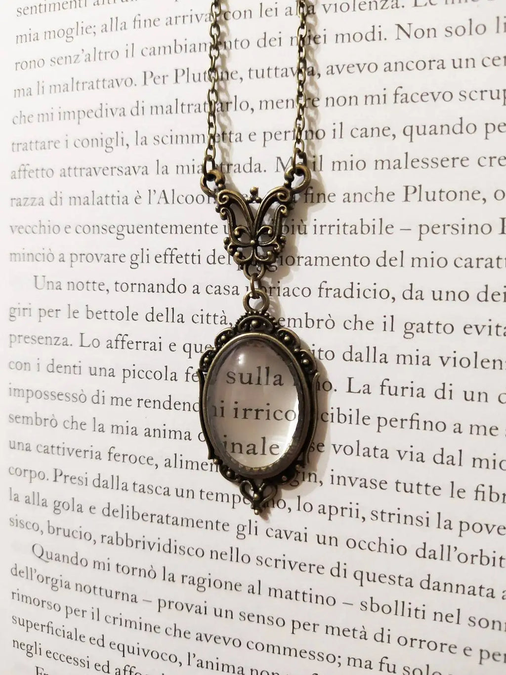 Vintage Ornate Mirror Pendant Necklace for Gothic Dark Academia Styling