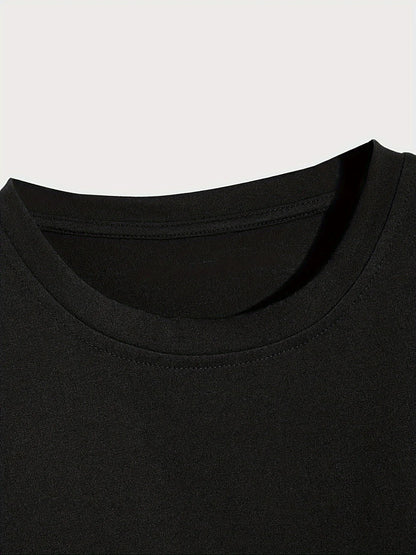 Women's Relaxed Graphic Crop T-Shirt for Casual Everyday Streetwear Modern Fashion Style