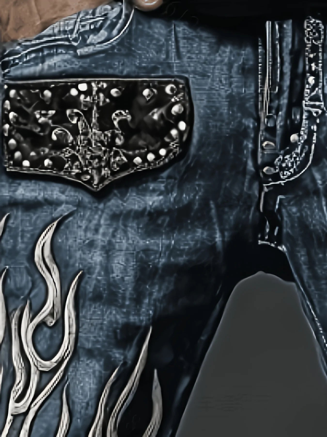 Men's Vintage Wash Loose Denim Jeans with Studded Graphic Detail High Street Fashion Style