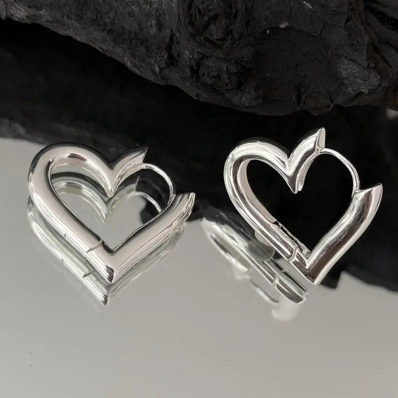 Heart Outline Stud Earrings Romantic Alternative Fashion Jewelry