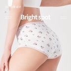 4-Piece Women’s Printed High-Rise Briefs Set with Playful Heart and Floral Motifs, Soft Pink Tones and Feminine Styling