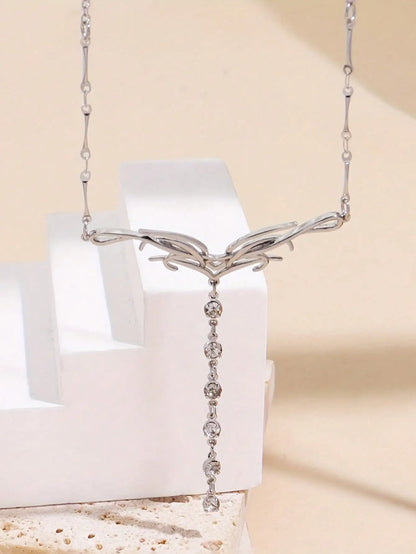Minimalist Crystal Pendant Waist Chain for Elegant Alternative and Y2K Styling