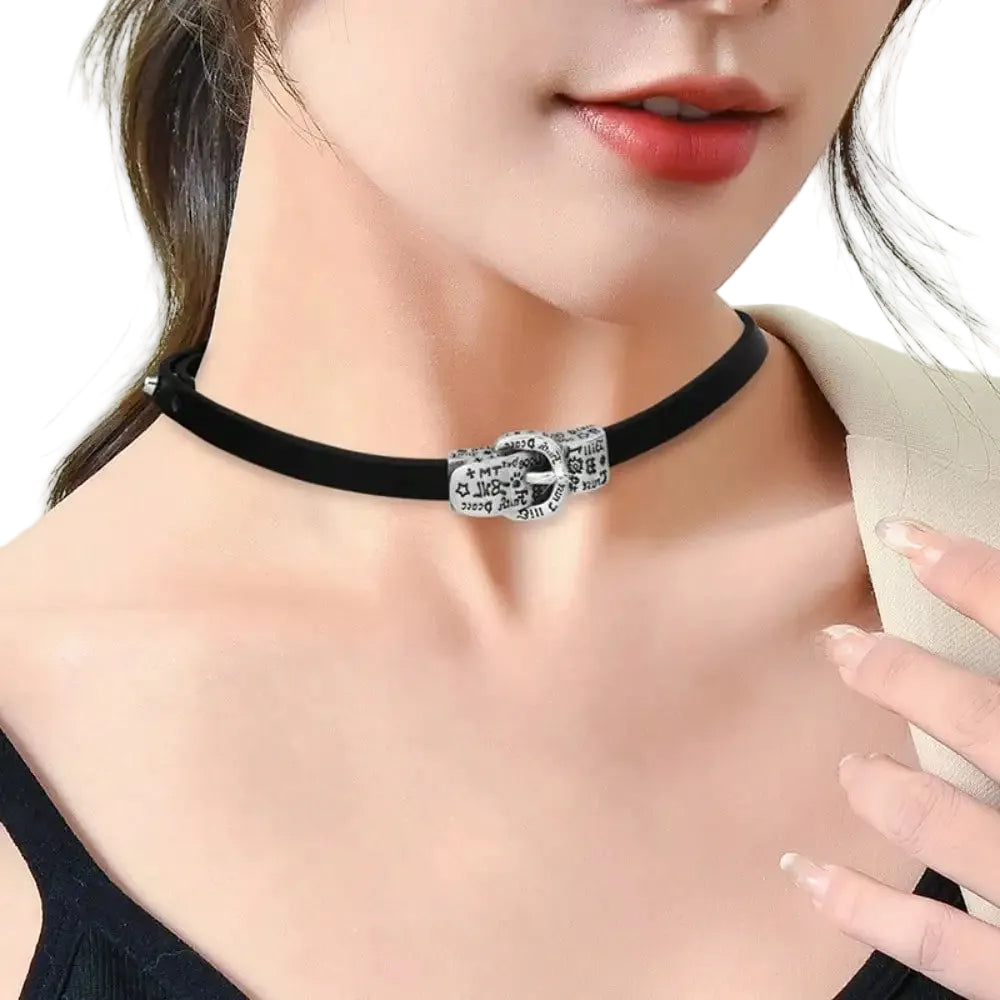 Vintage Velvet Choker Necklace with Ornamental Bow Inspired Pendant Detail