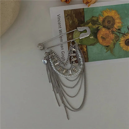 Punk Chain Garter Leg Accessory with Safety Pin Alternative Fashion Detail