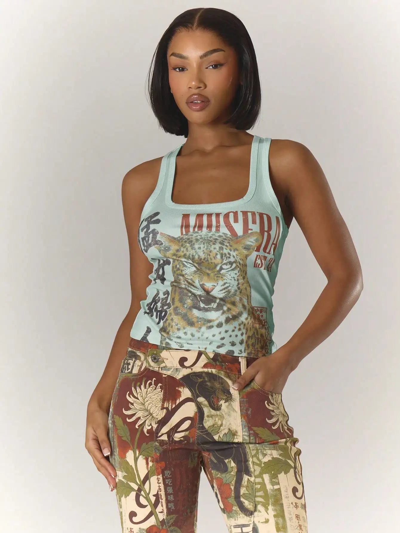 Vintage Graphic Print Fitted Crop Tank Top with Slim Streetwear Summer Style