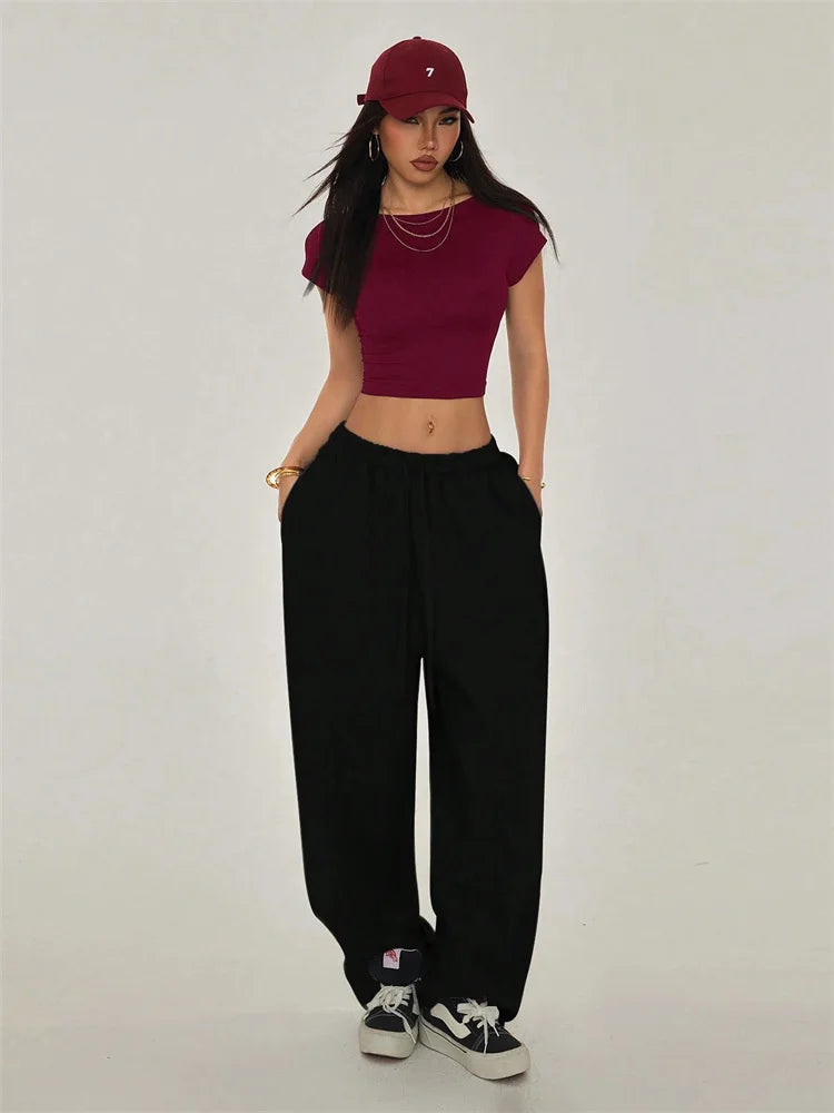 Women's Backless Short Sleeve Crop T-Shirt for Modern Minimalist Streetwear Summer Fashion Style