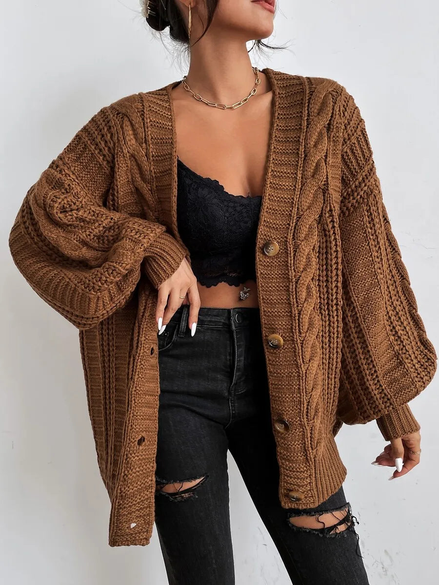 Women's Oversized Cable Knit Sweater with Textured Stitching and Relaxed Streetwear Silhouette