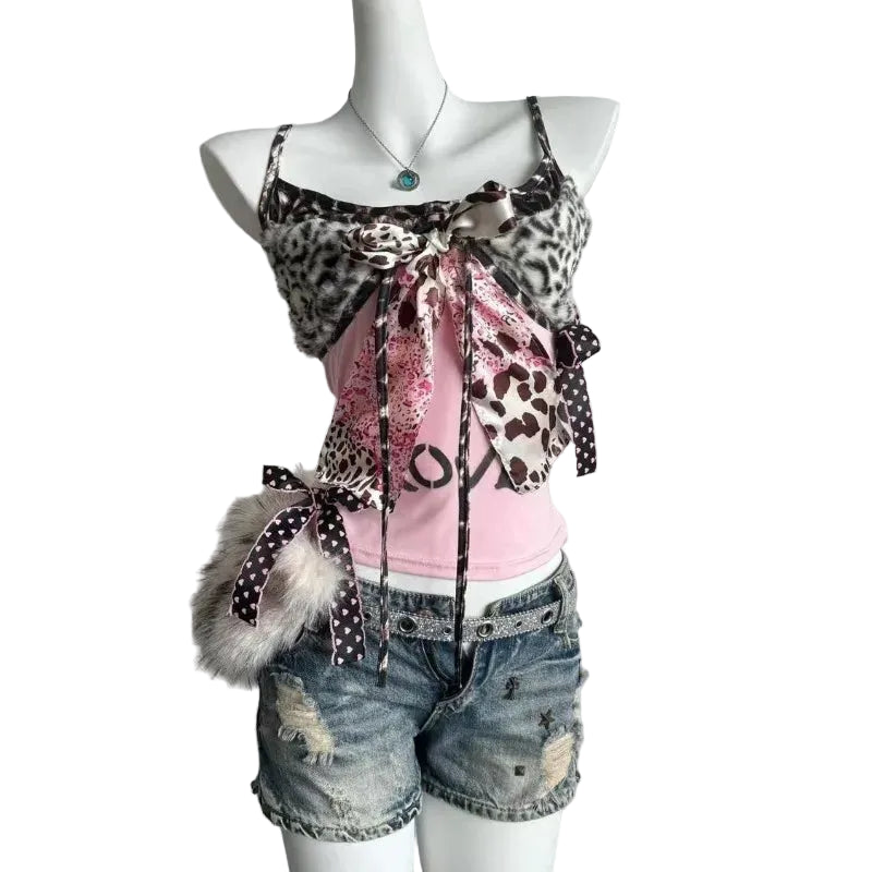Lace Trim Graphic Halter Crop Top with Bow Detail Contemporary Streetwear Style